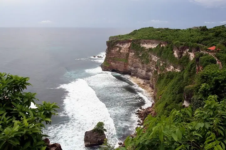 Klify Uluwatu na Bali